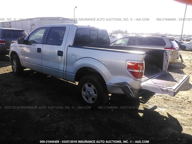 1FTEW1CM7DKD55573 - 2013 FORD F150 SUPERCREW SILVER photo 3