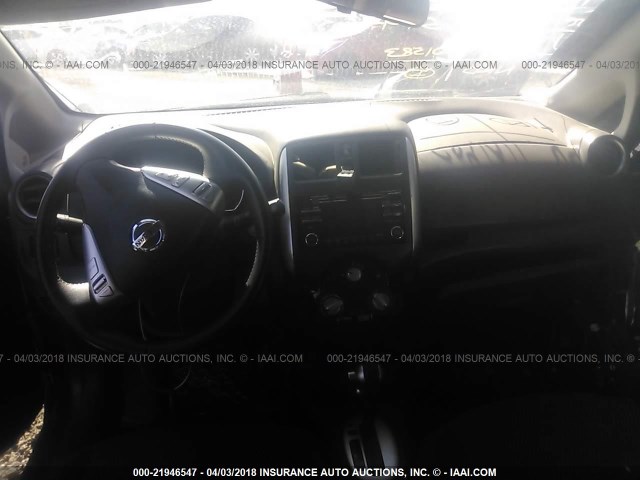 3N1CE2CP1EL374746 - 2014 NISSAN VERSA NOTE S/S PLUS/SV/SL BLACK photo 5