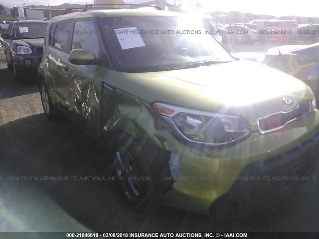 KNDJN2A23F7778715 - 2015 KIA SOUL GREEN photo 6