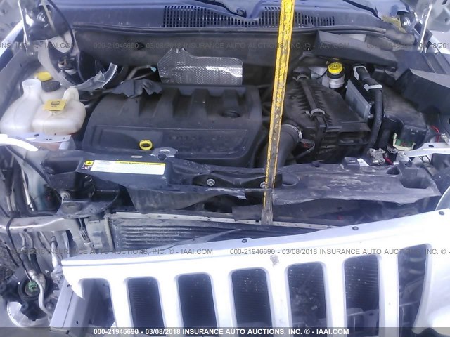 1J4NF4FB5AD589331 - 2010 JEEP COMPASS SPORT SILVER photo 10