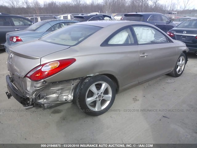 4T1CA30P45U054292 - 2005 TOYOTA CAMRY SOLARA SE/SLE GOLD photo 4