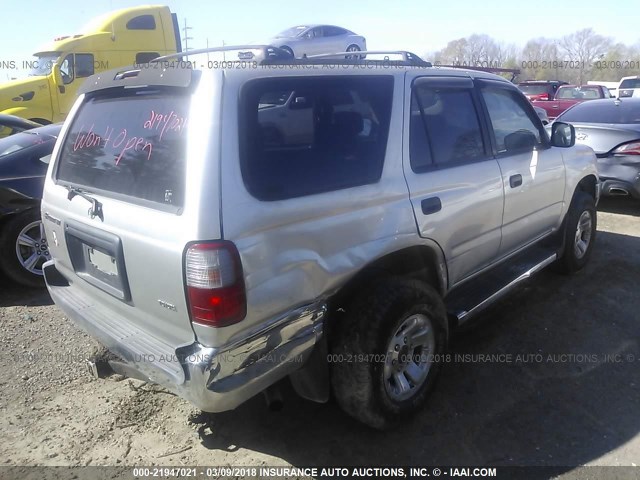 JT3GM84R9Y0061101 - 2000 TOYOTA 4RUNNER SILVER photo 4