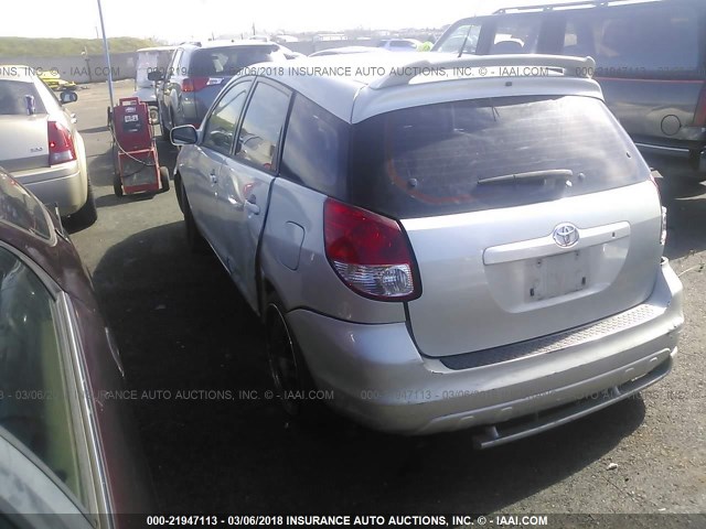 2T1KY38E03C005440 - 2003 TOYOTA COROLLA MATRIX XRS SILVER photo 3