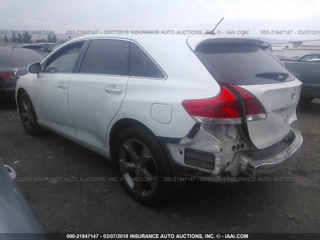 4T3BK3BB7AU030631 - 2010 TOYOTA VENZA WHITE photo 3