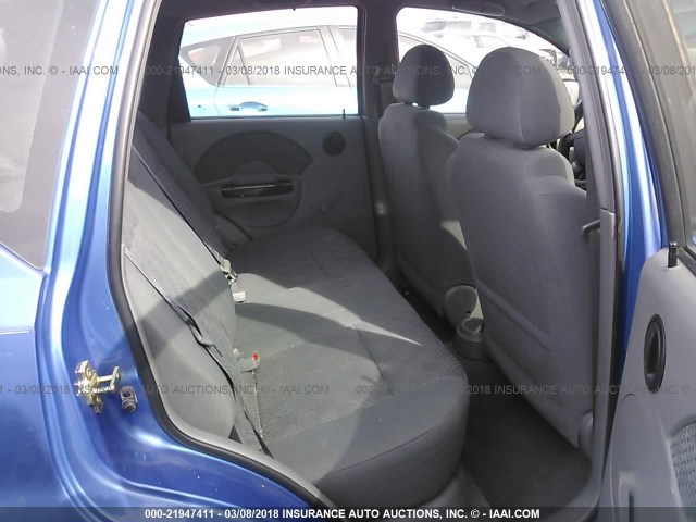 KL1TD62605B294167 - 2005 CHEVROLET AVEO LS BLUE photo 8