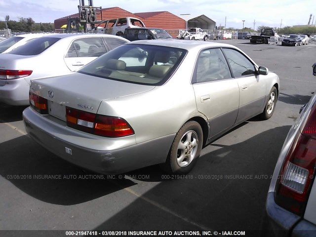 JT8BF28G6X0169551 - 1999 LEXUS ES 300 SILVER photo 4