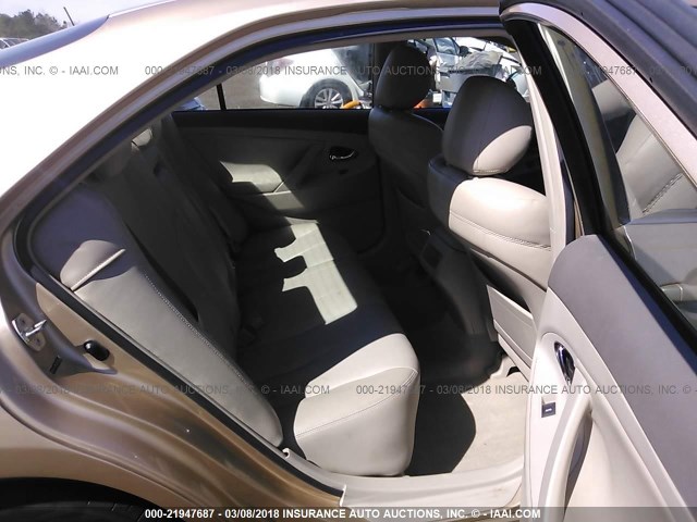 4T1BF3EK5AU028627 - 2010 TOYOTA CAMRY SE/LE/XLE GOLD photo 8