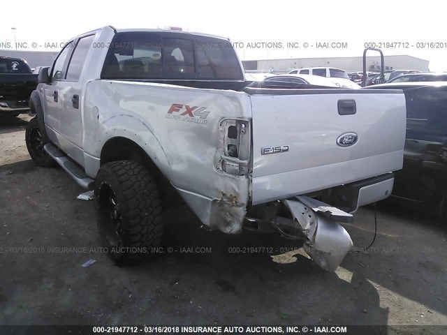 1FTPW14515KE70641 - 2005 FORD F150 SUPERCREW SILVER photo 3