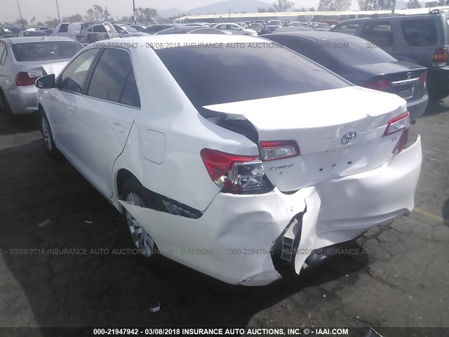 4T1BF1FK5DU215566 - 2013 TOYOTA CAMRY L/SE/LE/XLE WHITE photo 3