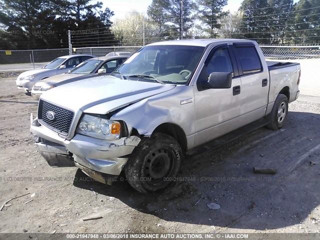 1FTRW12W05KD48535 - 2005 FORD F150 SUPERCREW SILVER photo 2