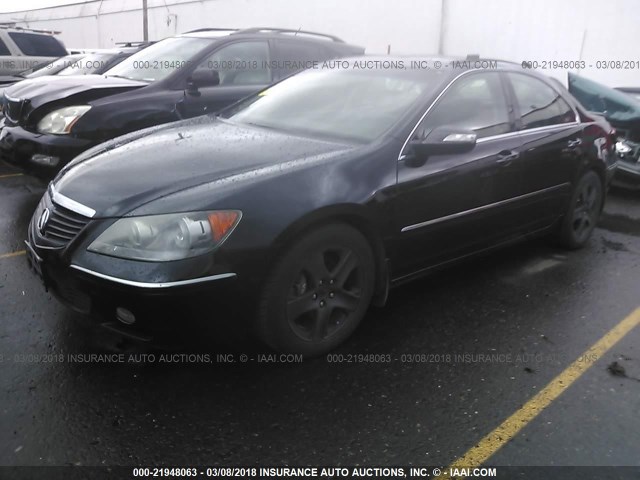 JH4KB16525C000226 - 2005 ACURA RL BLACK photo 2