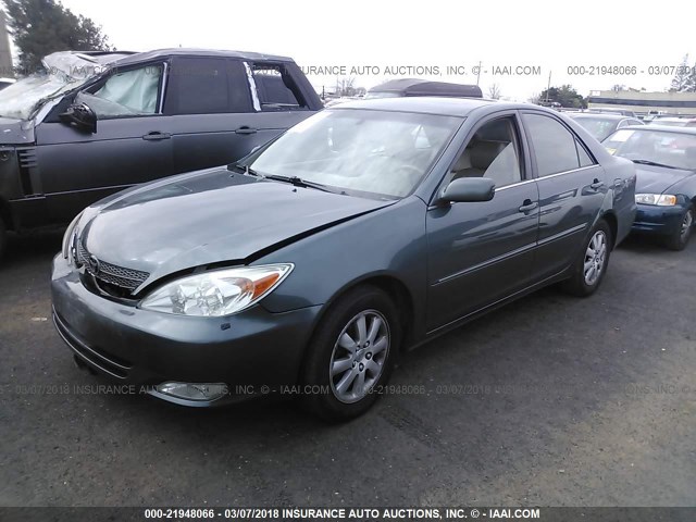 4T1BE32K64U262349 - 2004 TOYOTA CAMRY LE/XLE/SE GREEN photo 2
