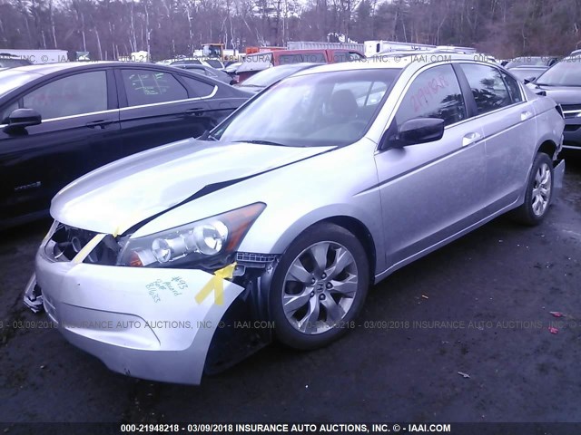 1HGCP26718A010410 - 2008 HONDA ACCORD EX SILVER photo 2