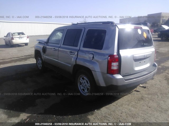 1C4NJPBB0FD186473 - 2015 JEEP PATRIOT SPORT SILVER photo 3