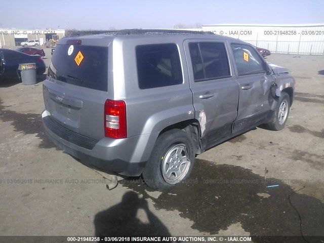 1C4NJPBB0FD186473 - 2015 JEEP PATRIOT SPORT SILVER photo 4