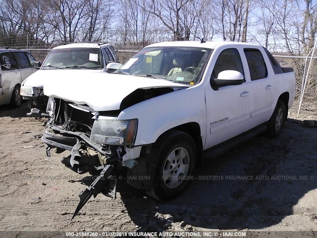 3GNVKFE00AG282074 - 2010 CHEVROLET AVALANCHE LT WHITE photo 2