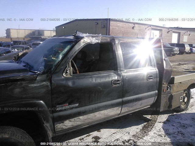 1GCHK23235F872912 - 2005 CHEVROLET SILVERADO K2500 HEAVY DUTY BLACK photo 6