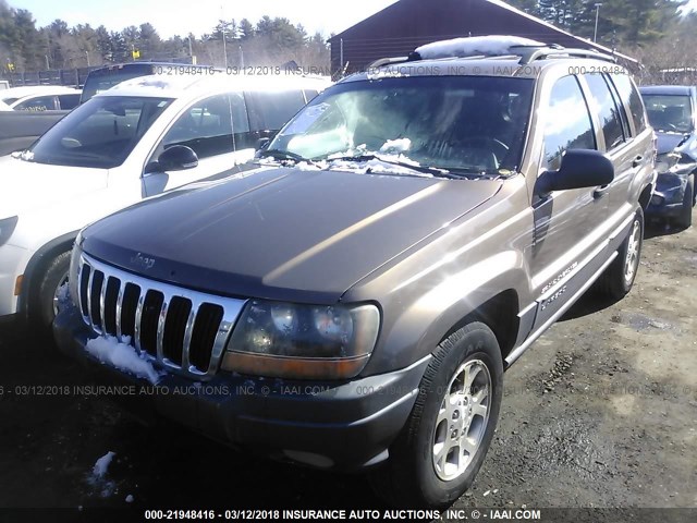 1J4GW48S31C728206 - 2001 JEEP GRAND CHEROKEE LAREDO SILVER photo 2