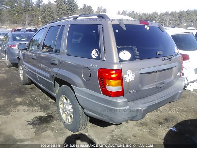 1J4GW48S31C728206 - 2001 JEEP GRAND CHEROKEE LAREDO SILVER photo 3