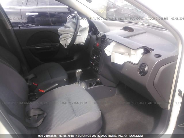 KL1TD66617B745944 - 2007 CHEVROLET AVEO LS WHITE photo 5