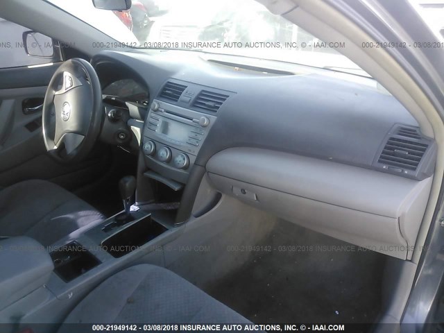 4T1BE46K37U656248 - 2007 TOYOTA CAMRY NEW GENERAT CE/LE/XLE/SE GRAY photo 5