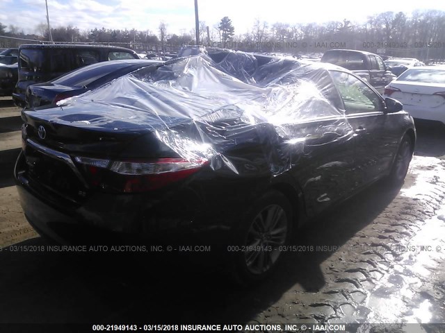4T1BF1FK3FU476424 - 2015 TOYOTA CAMRY LE/XLE/SE/XSE BLACK photo 4