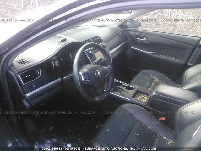 4T1BF1FK3FU476424 - 2015 TOYOTA CAMRY LE/XLE/SE/XSE BLACK photo 5