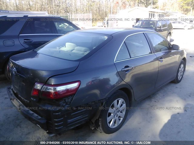 4T1BE46K37U001734 - 2007 TOYOTA CAMRY NEW GENERAT CE/LE/XLE/SE GRAY photo 4