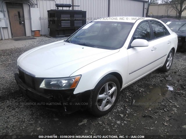 5NPEU46C58H353464 - 2008 HYUNDAI SONATA SE/LIMITED WHITE photo 2