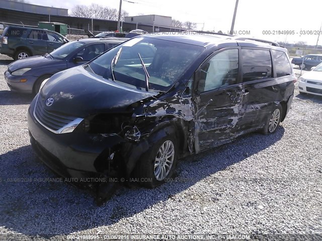 5TDYK3DC6BS043079 - 2011 TOYOTA SIENNA XLE/LIMITED BLACK photo 2