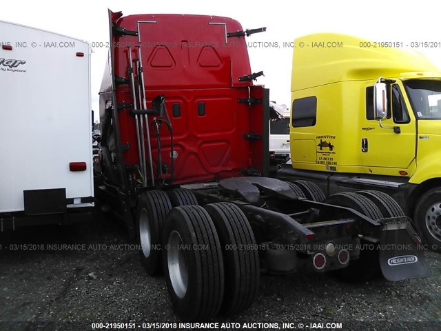 1FUGGLD56GLGZ8667 - 2016 FREIGHTLINER CASCADIA 125  RED photo 3