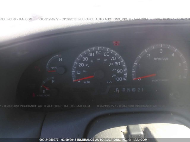 1FMRU1669YLA09685 - 2000 FORD EXPEDITION XLT 栗色 照片 7