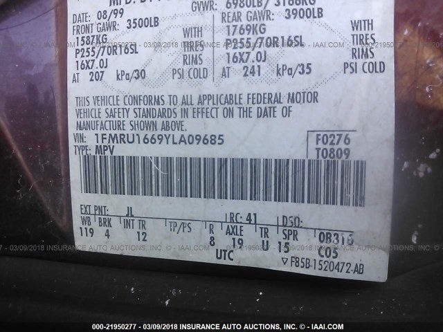 1FMRU1669YLA09685 - 2000 FORD EXPEDITION XLT 栗色 照片 9