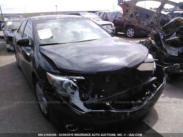 4T1BF1FK8DU257987 - 2013 TOYOTA CAMRY L/SE/LE/XLE 黑色 照片 1