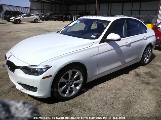 WBA3B1G52FNT64864 - 2015 BMW 320 I WHITE photo 2