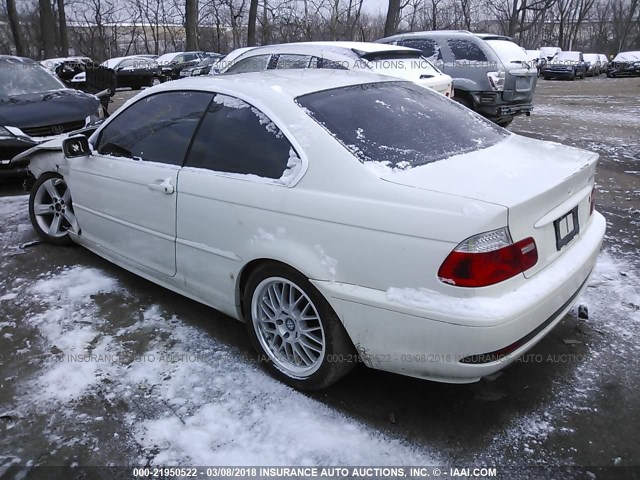 WBABD33405PL08052 - 2005 BMW 325 CI WHITE photo 3