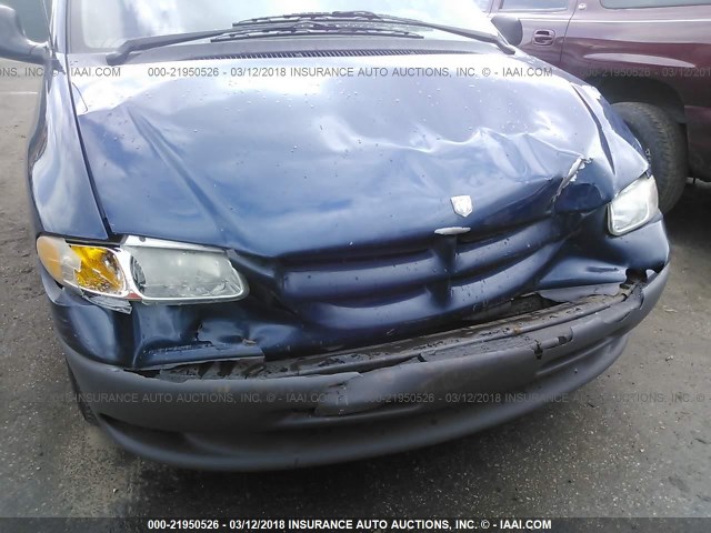 2B4GP2533YR599404 - 2000 DODGE CARAVAN BLUE photo 6