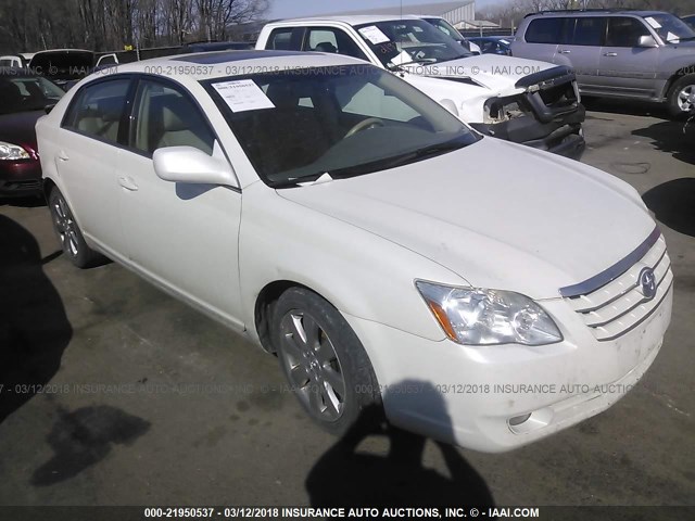 4T1BK36B06U162589 - 2006 TOYOTA AVALON XL/XLS/TOURING/LIMITED WHITE photo 1