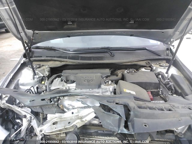4T1BF1FKXGU205474 - 2016 TOYOTA CAMRY LE/XLE/SE/XSE SILVER photo 10