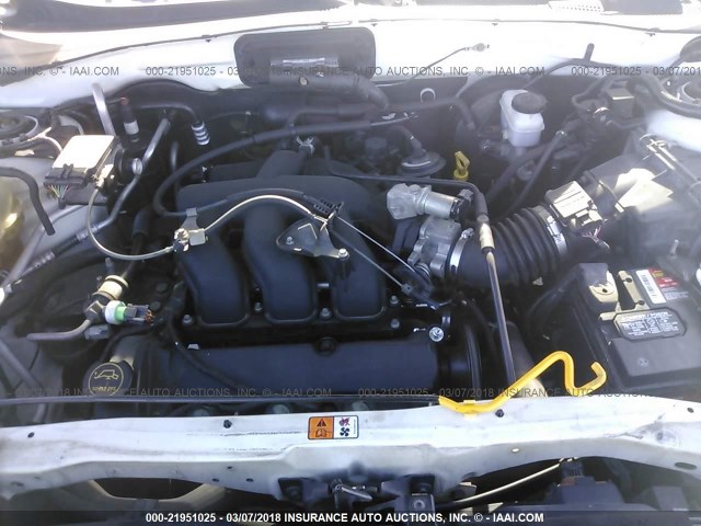 4F2CZ96103KM22785 - 2003 MAZDA TRIBUTE ES 白色 照片 10