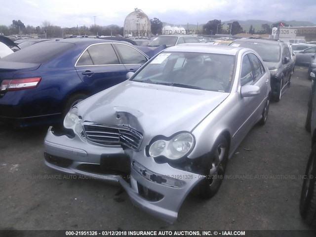 WDBRF40J95F722513 - 2005 MERCEDES-BENZ C 230K SPORT SEDAN SILVER photo 2