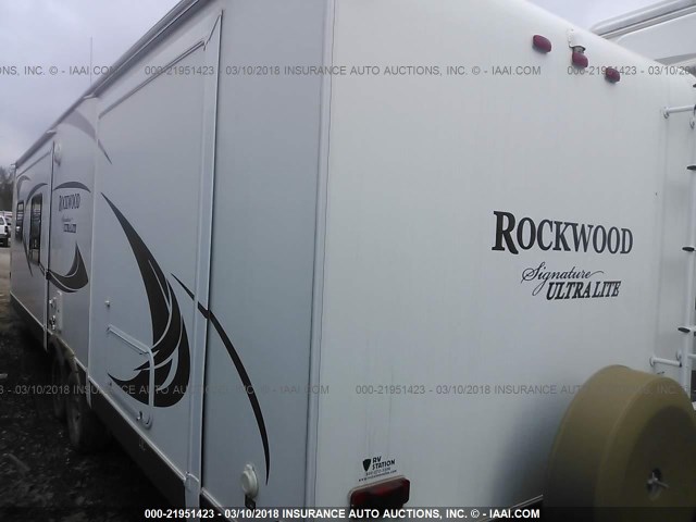 4X4TRLG28C1840595 - 2012 FOREST RIVER ROCKWOOD  白色 照片 3