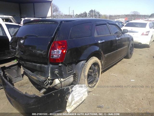 2D4FV47T47H739156 - 2007 DODGE MAGNUM SE BLACK photo 4