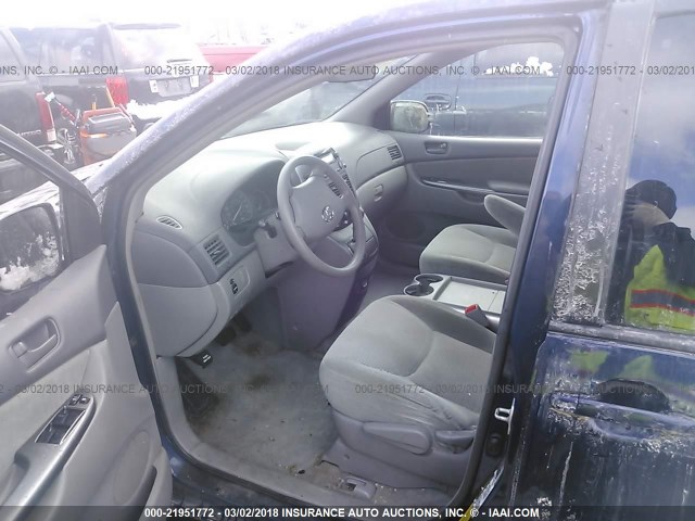 5TDZA23C66S505391 - 2006 TOYOTA SIENNA CE/LE Dark Blue photo 5