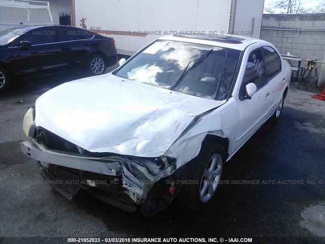 JN1CA31DXYT748006 - 2000 NISSAN MAXIMA GLE/GXE/SE WHITE photo 2