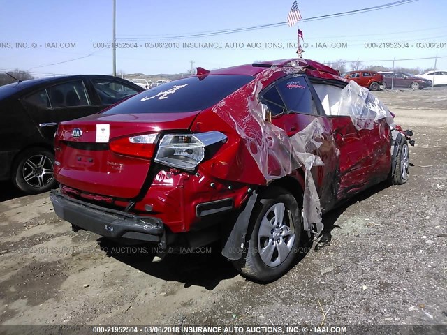 KNAFK4A68G5439097 - 2016 KIA FORTE LX RED photo 4