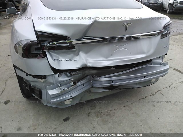 5YJSA1E2XGF167838 - 2016 TESLA MODEL S SILVER photo 6