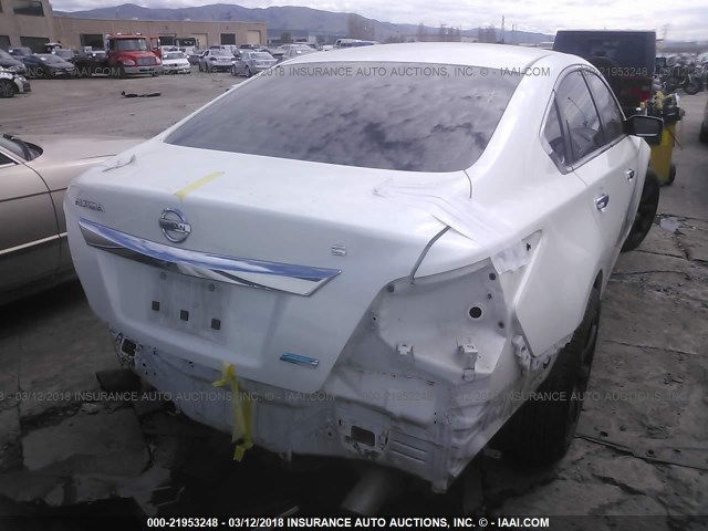 1N4AL3AP5EC270815 - 2014 NISSAN ALTIMA 2.5/S/SV/SL WHITE photo 4