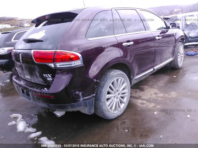 2LMDJ8JK6BBJ23154 - 2011 LINCOLN MKX BURGUNDY photo 4