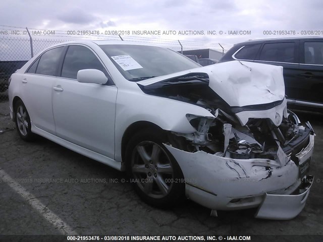 4T1BK46K17U531385 - 2007 TOYOTA CAMRY NEW GENERAT LE/XLE/SE WHITE photo 1